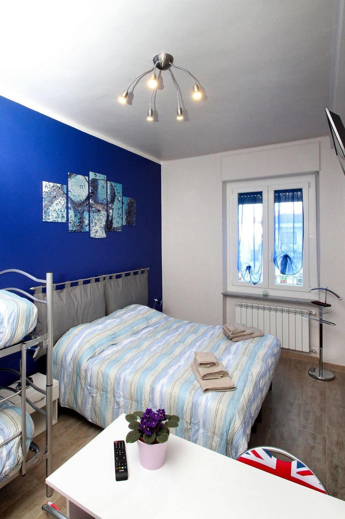 B&B Il Rosso E Il Blu คูเนโอ ภายนอก รูปภาพ